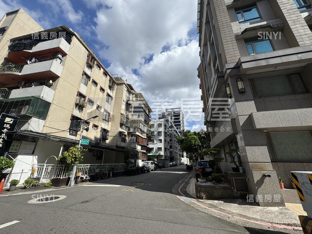 天母高雅精緻裝潢屋房屋室內格局與周邊環境
