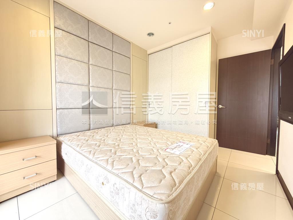 南屯夢想特區美兩房平車房屋室內格局與周邊環境