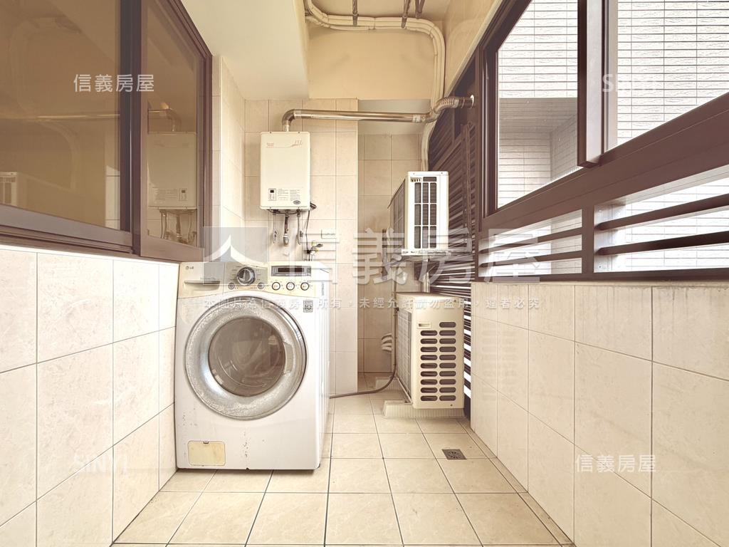 南屯夢想特區美兩房平車房屋室內格局與周邊環境