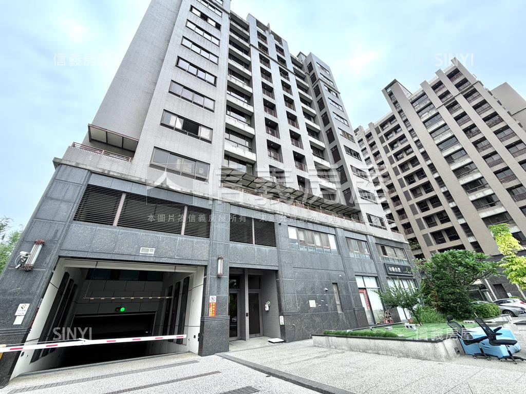 南屯夢想特區美兩房平車房屋室內格局與周邊環境