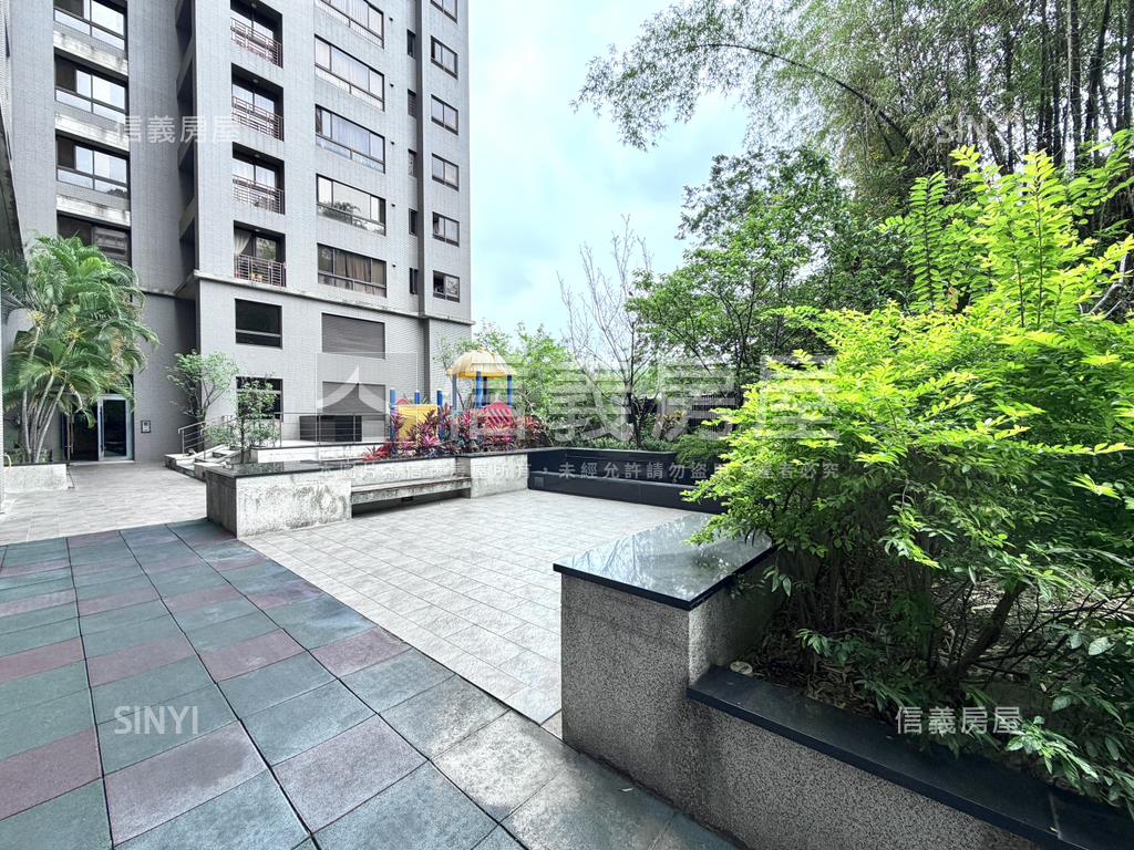 南屯夢想特區美兩房平車房屋室內格局與周邊環境