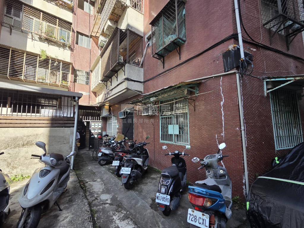 近捷運公寓一樓稀有釋出房屋室內格局與周邊環境