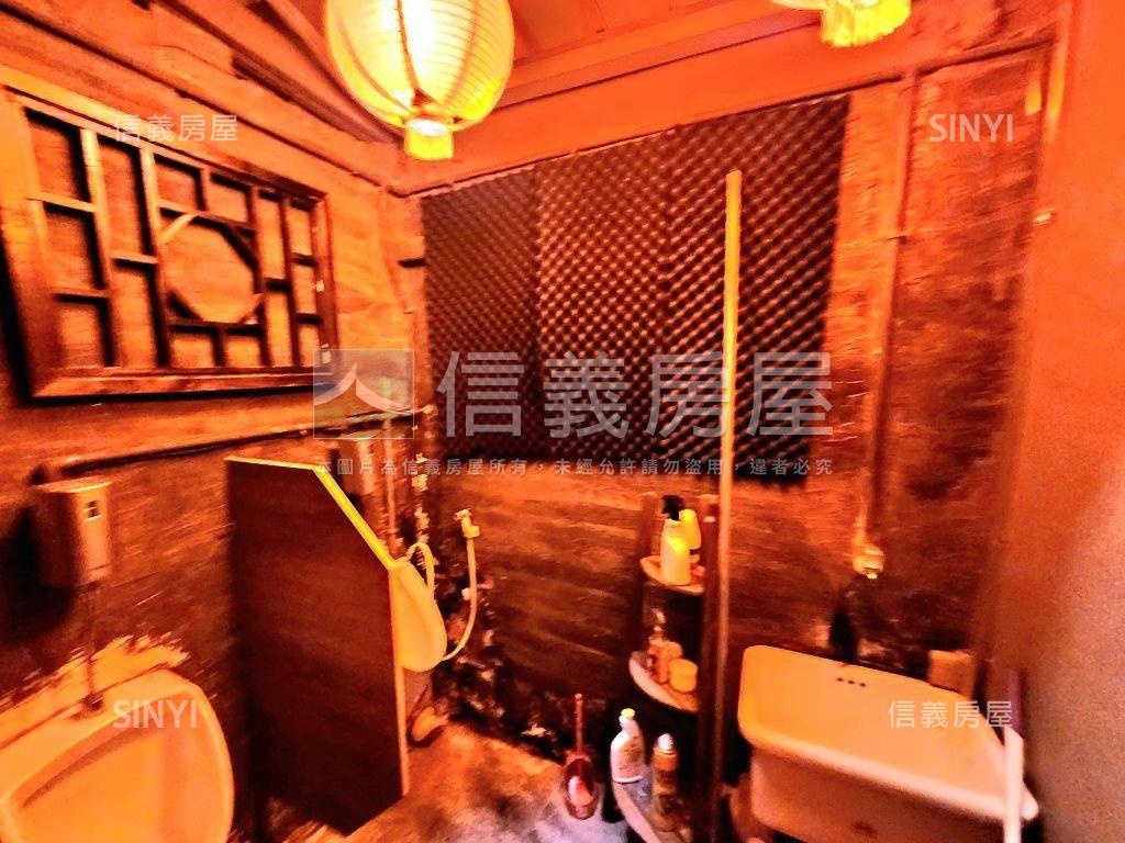 古色古香透天店面房屋室內格局與周邊環境