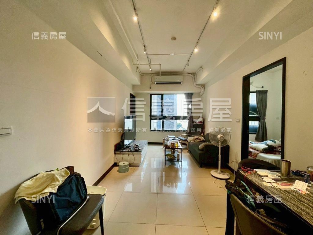 ＡＩ遠百興時代大兩房房屋室內格局與周邊環境