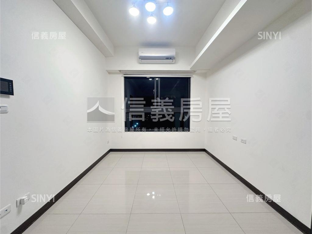 高鐵合新璞遇高樓視野三房房屋室內格局與周邊環境