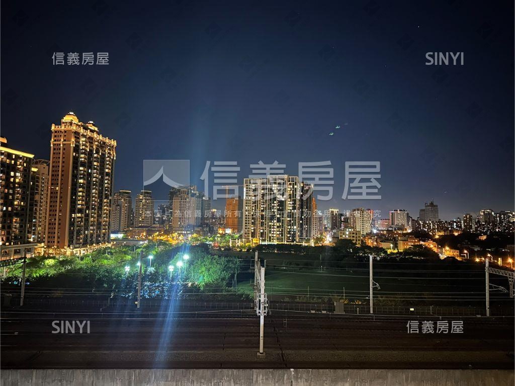 高鐵合新璞遇高樓視野三房房屋室內格局與周邊環境