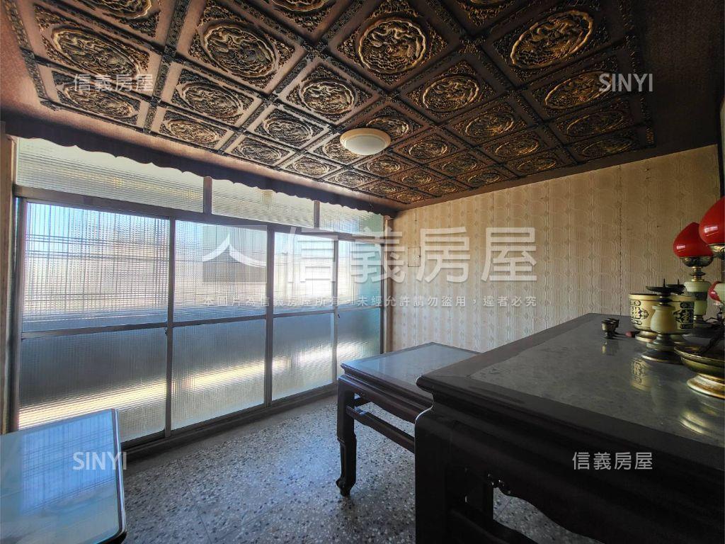 陽明長順街騎樓透天房屋室內格局與周邊環境
