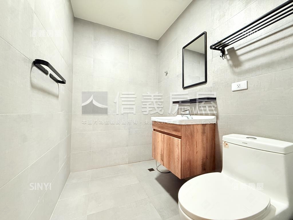 【北屯國小】旁店住附車位房屋室內格局與周邊環境