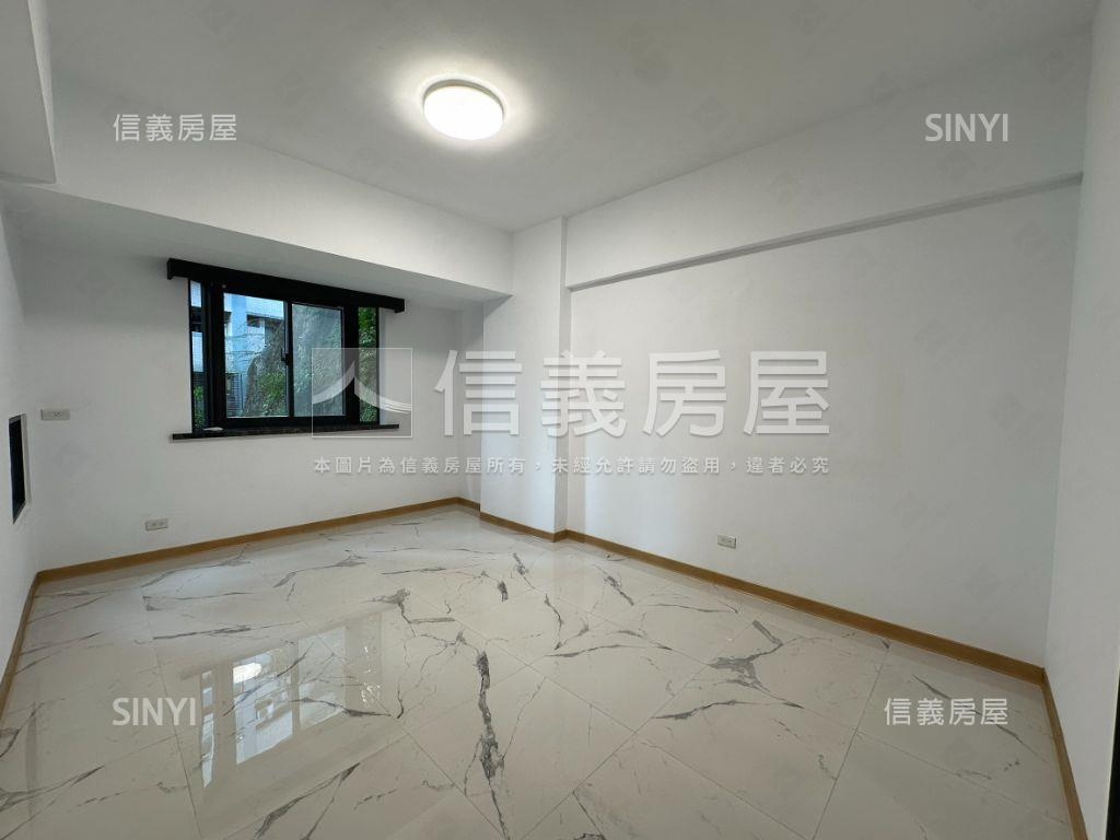 伯爵七代仁愛特區樓中樓房屋室內格局與周邊環境