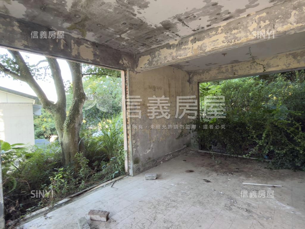 汐萬自由裝修別墅房屋室內格局與周邊環境