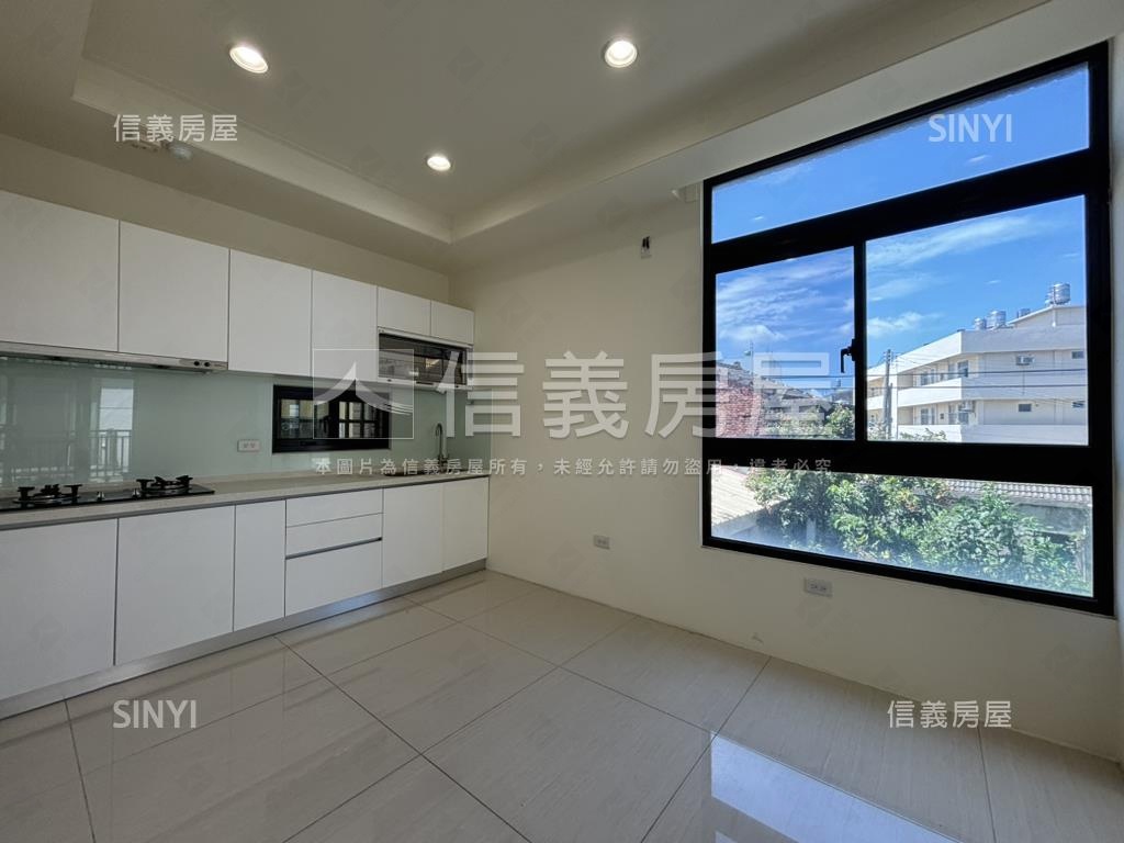 鹿港全新屋雙車透天房屋室內格局與周邊環境