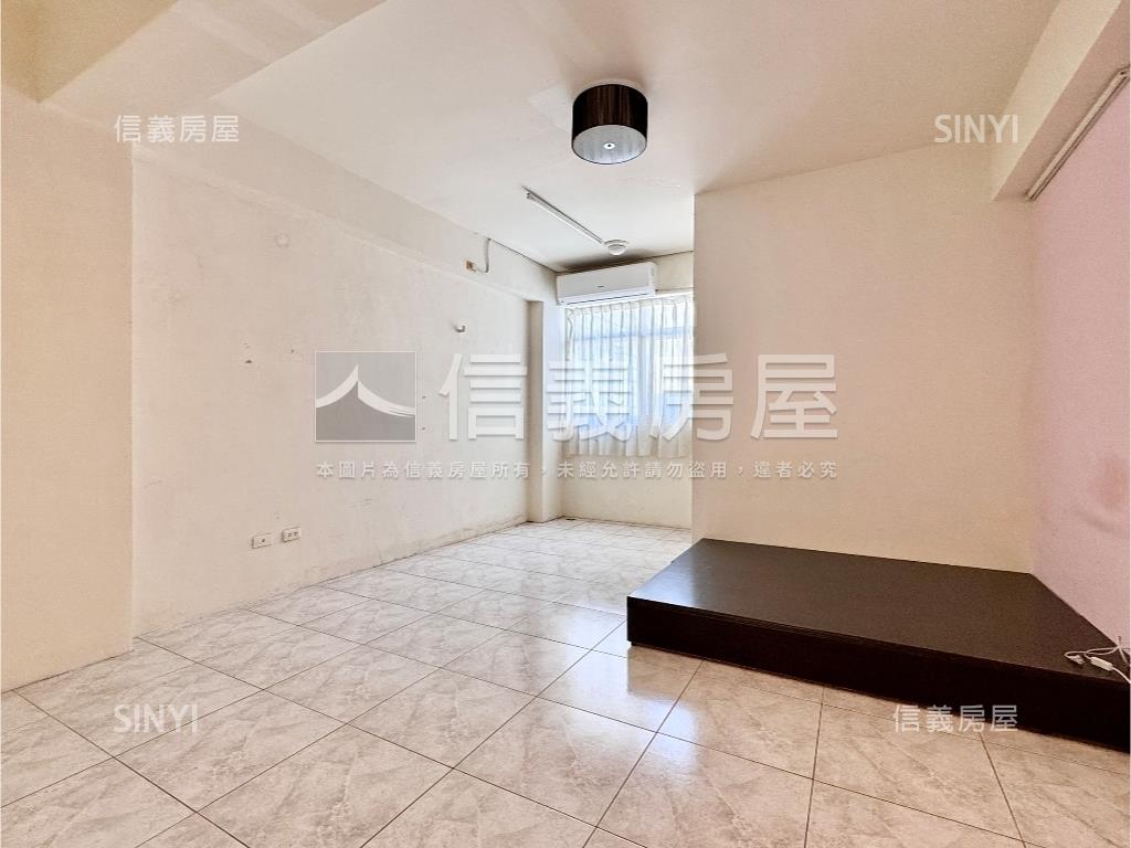 專委：文學正路透天金店房屋室內格局與周邊環境