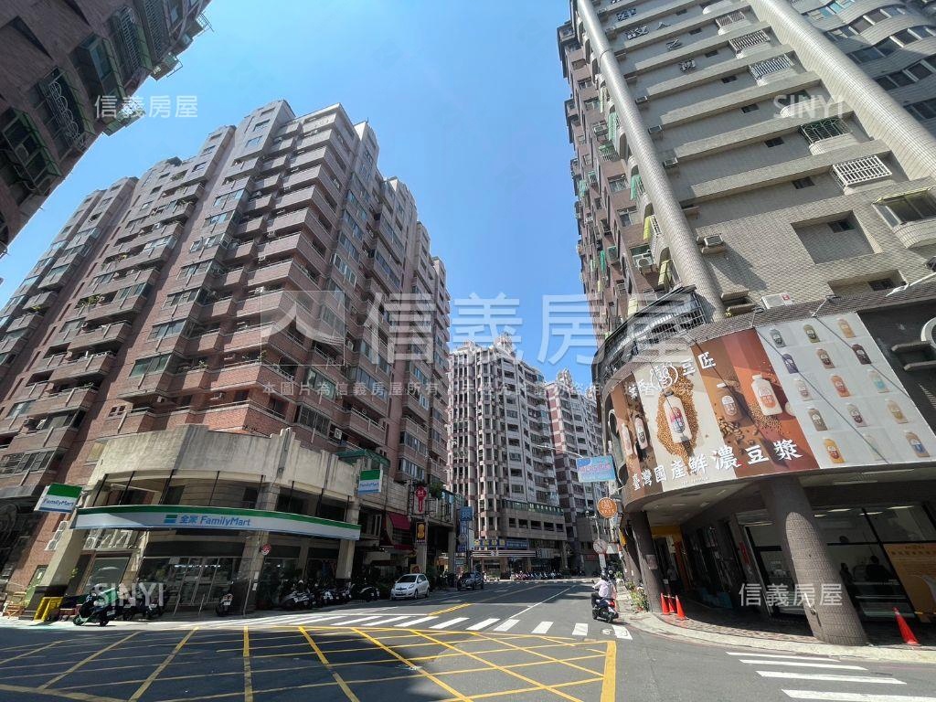 河堤採光三房平車房屋室內格局與周邊環境
