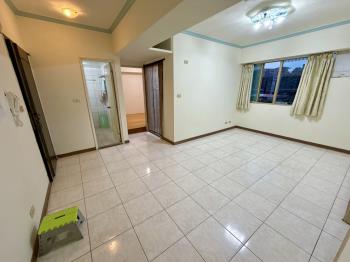 小資雙衛面公園車位電梯宅