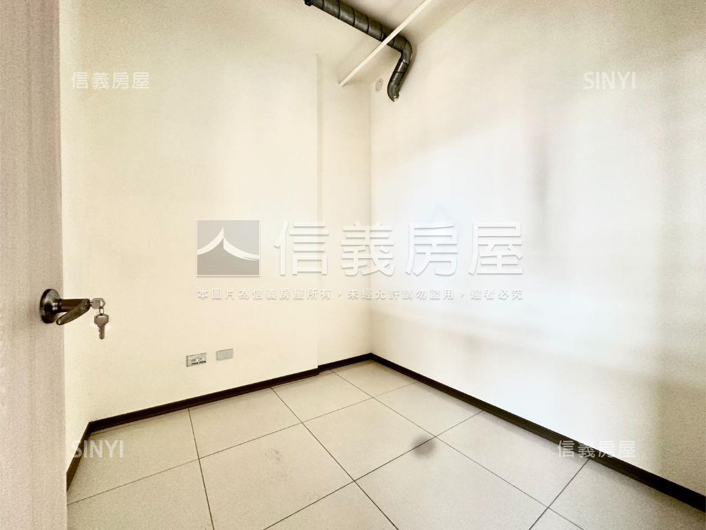 棒！仰星殿雙採光兩房平車房屋室內格局與周邊環境