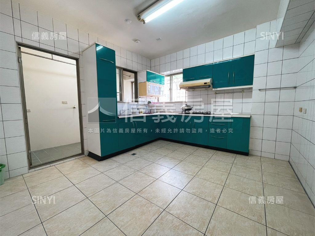 主＋陽４６坪東區高樓華廈房屋室內格局與周邊環境