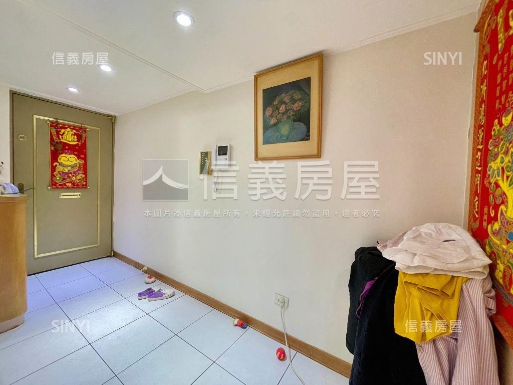 捷運中山站機能美居房屋室內格局與周邊環境