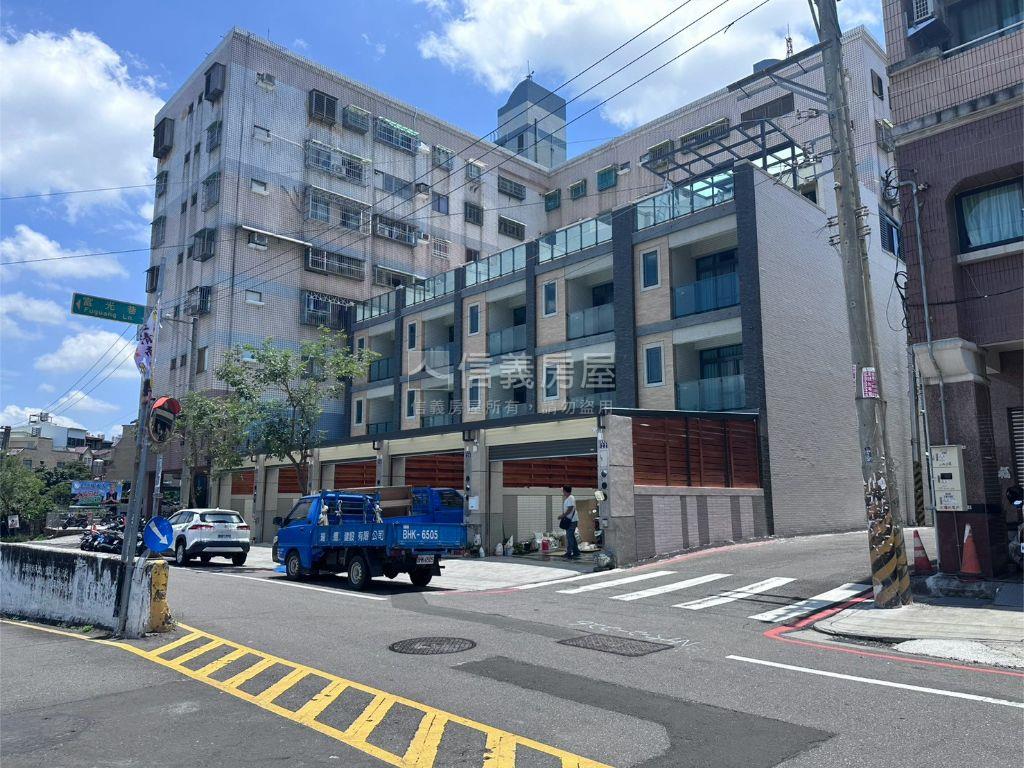 富春路全新臨路透店Ｃ房屋室內格局與周邊環境
