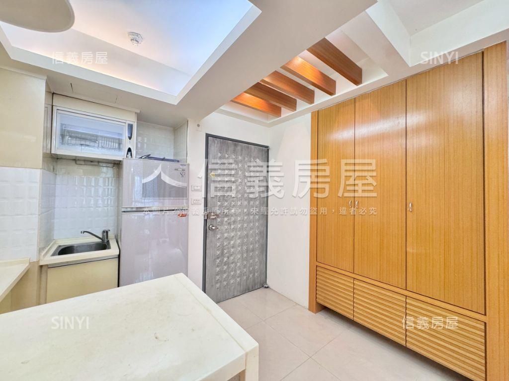 近捷運水安宮站採光美屋房屋室內格局與周邊環境