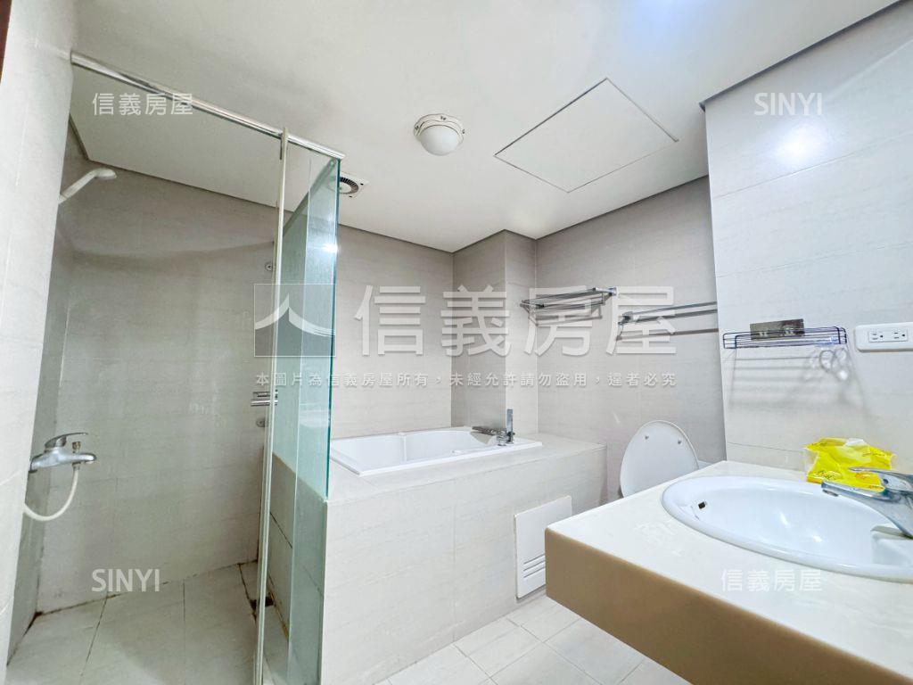 近捷運水安宮站採光美屋房屋室內格局與周邊環境