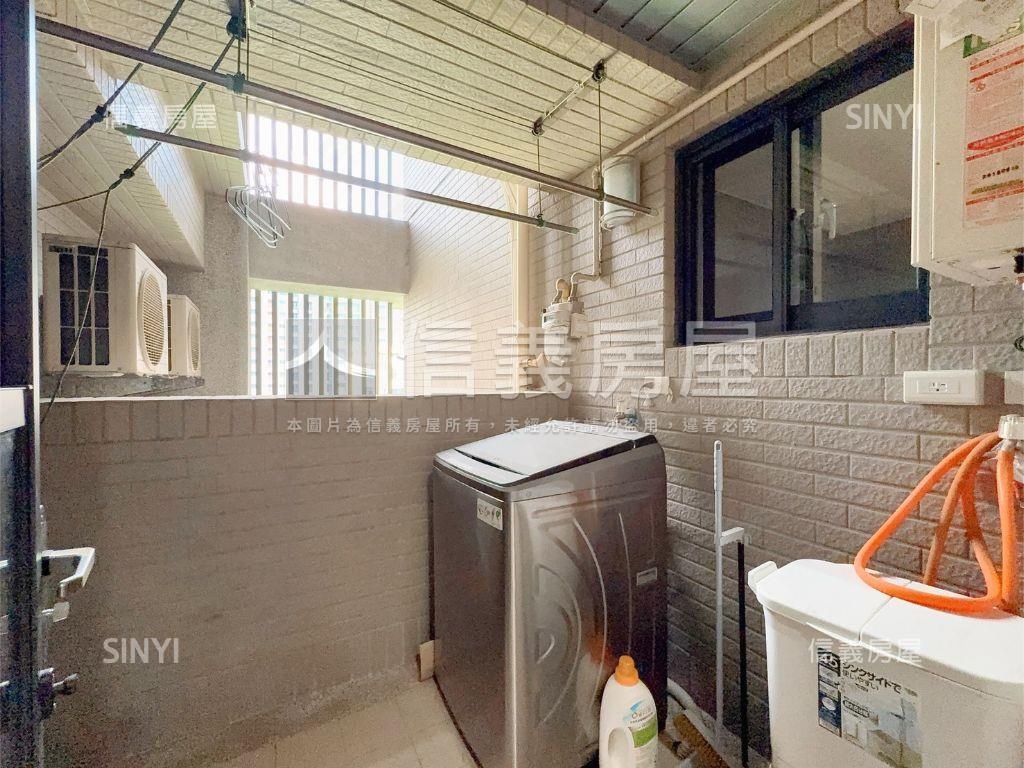 仁發香榭｜美裝潢３房房屋室內格局與周邊環境