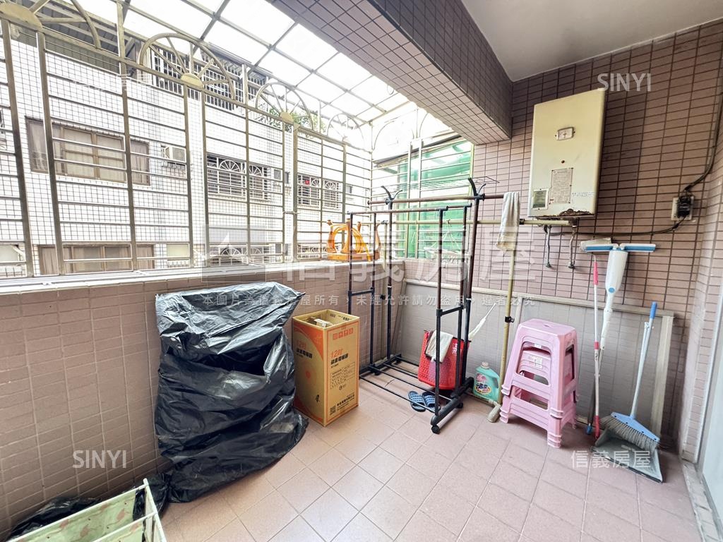 近捷運五福明星學區採光宅房屋室內格局與周邊環境