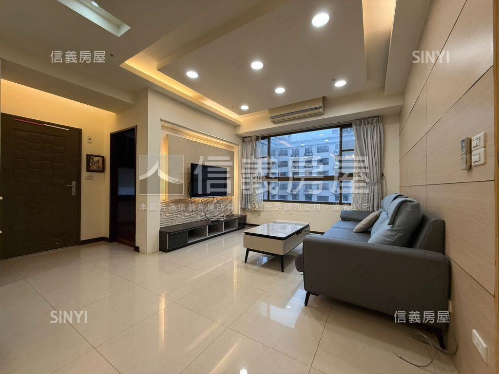 品藏未來２１高樓層雙車位房屋室內格局與周邊環境
