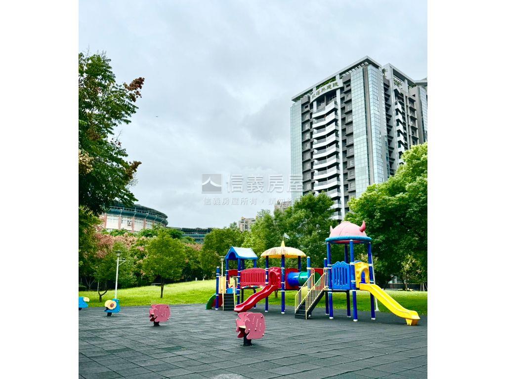 湛然天地★優質景觀四房房屋室內格局與周邊環境