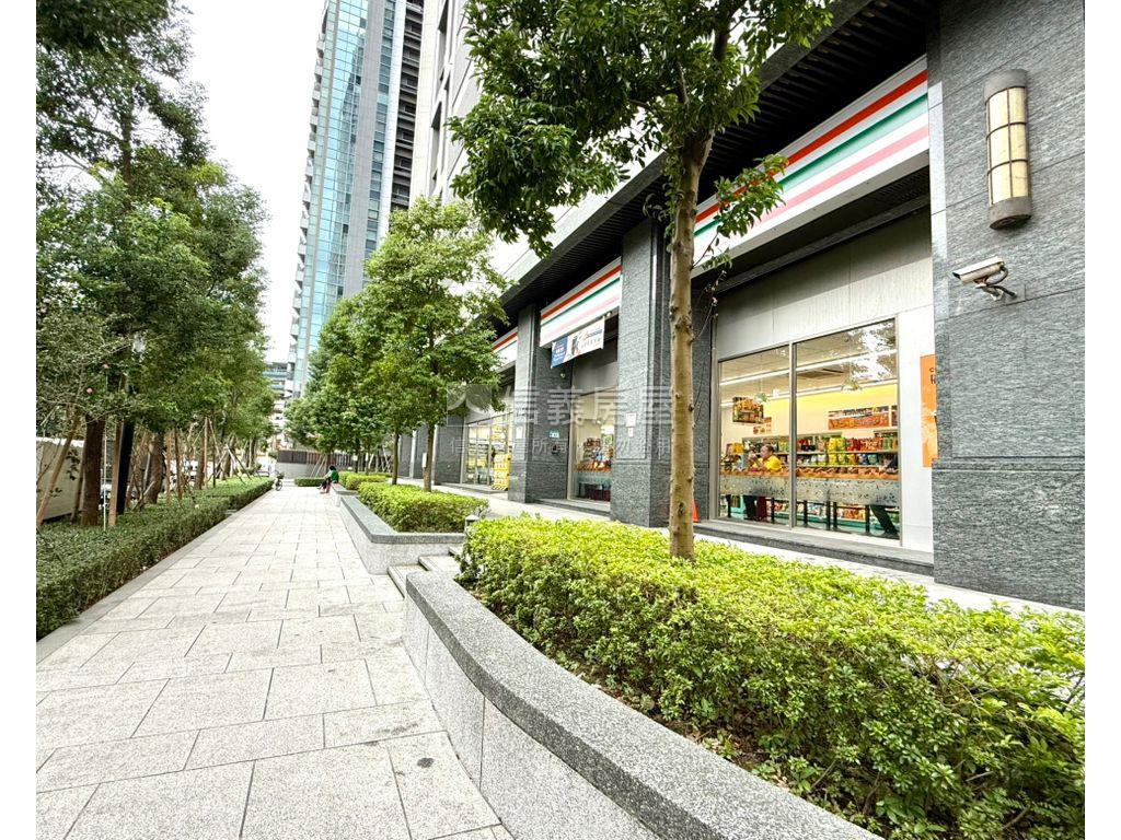 湛然天地★優質景觀四房房屋室內格局與周邊環境