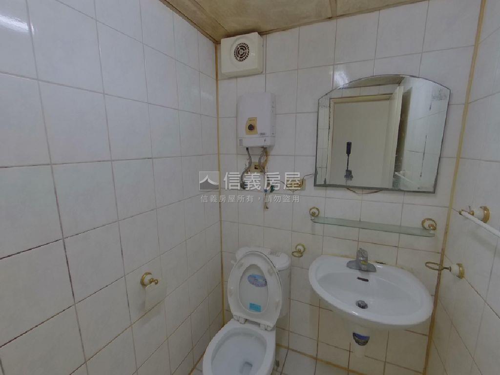 新樓中樓套房房屋室內格局與周邊環境
