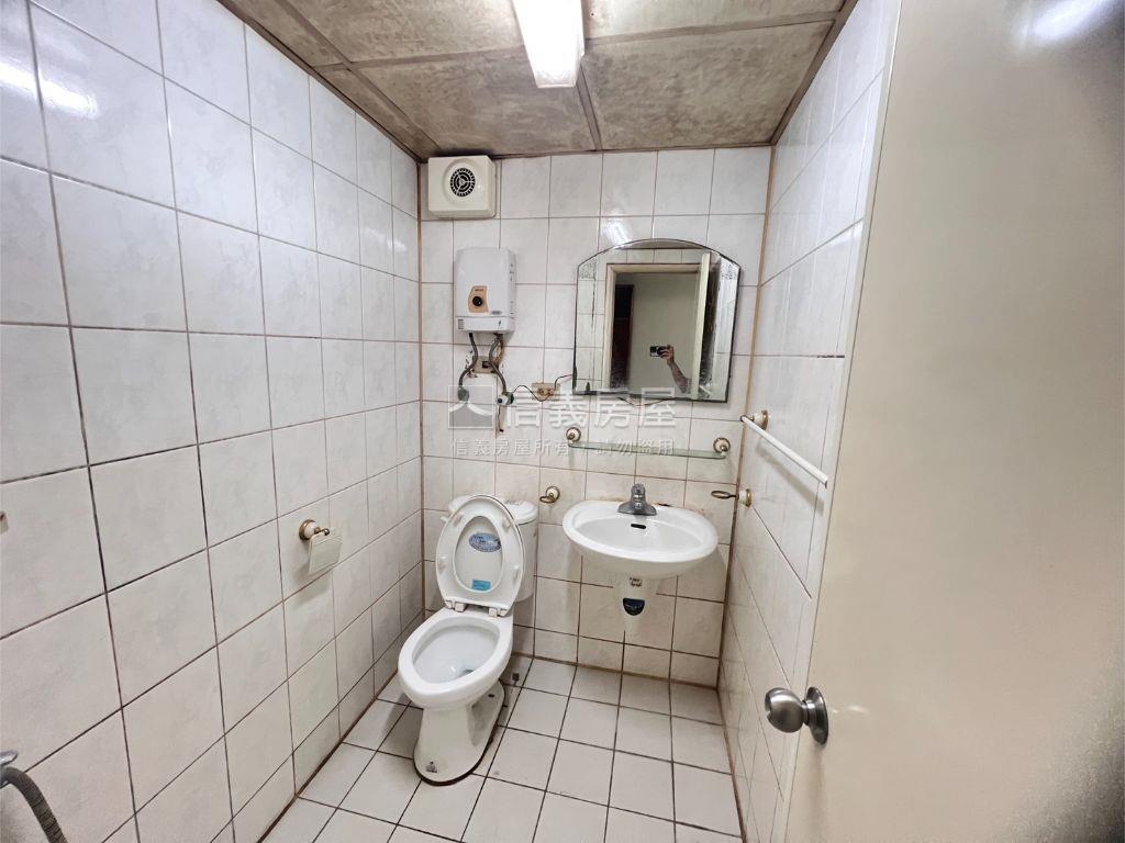 新樓中樓套房房屋室內格局與周邊環境