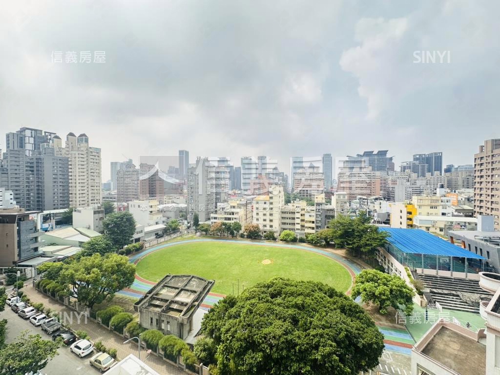 寓上逢甲高樓視野兩房平車房屋室內格局與周邊環境