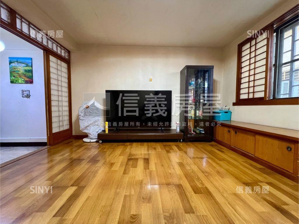 安平市政走路上學朝南車墅房屋室內格局與周邊環境