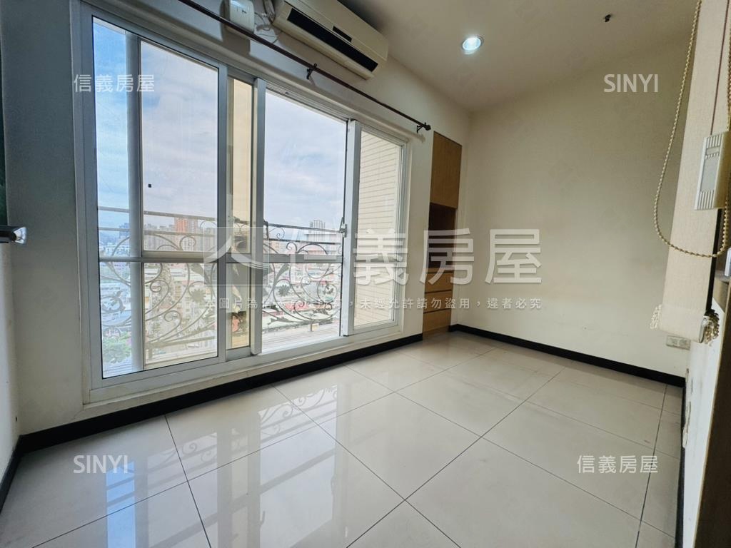 涵仰高樓邊間精品宅房屋室內格局與周邊環境