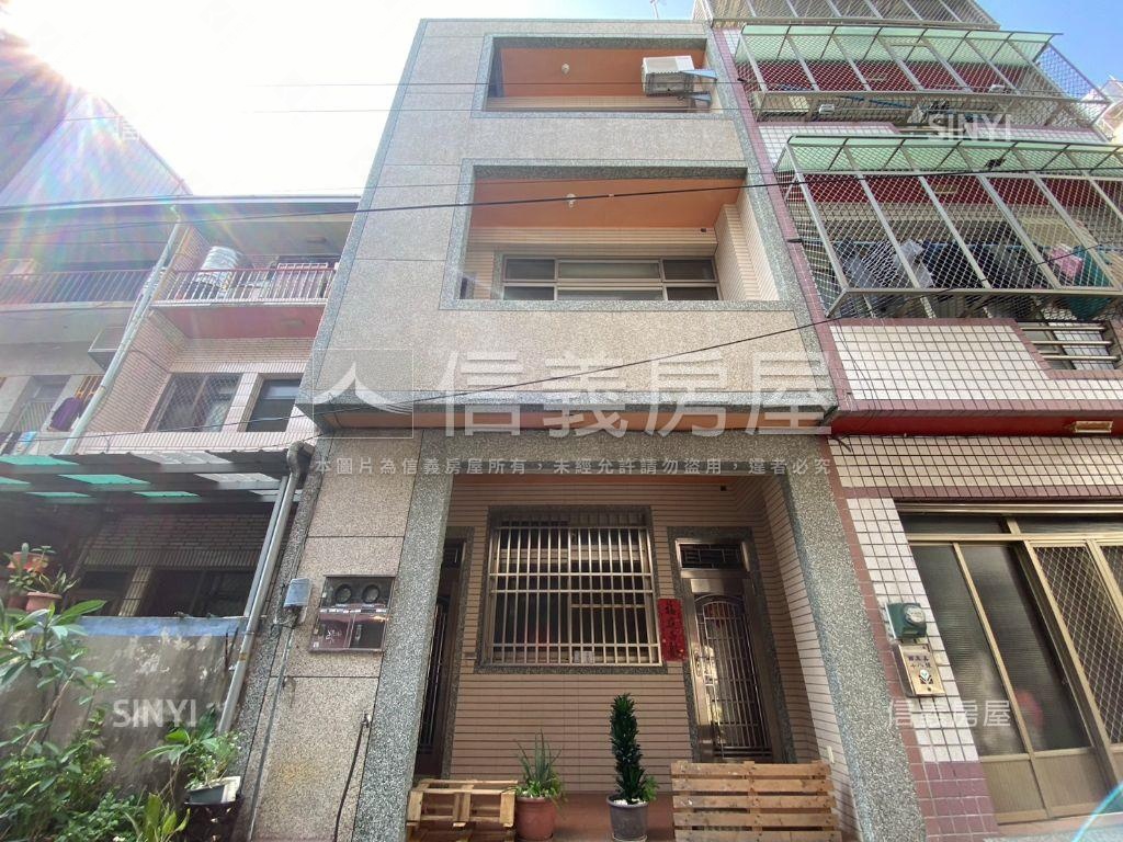 降價！西屯透天誠售房屋室內格局與周邊環境