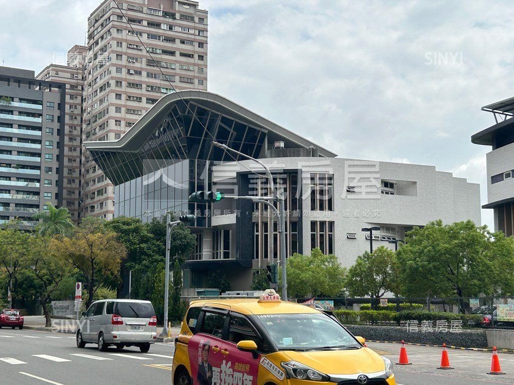 【河堤】輕鬆首購｜大三房房屋室內格局與周邊環境