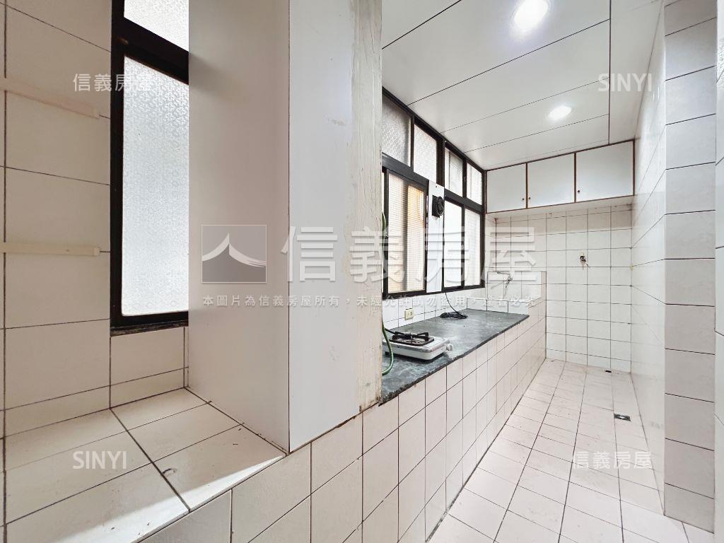 ★專任★幸福捷運幸福宅房屋室內格局與周邊環境