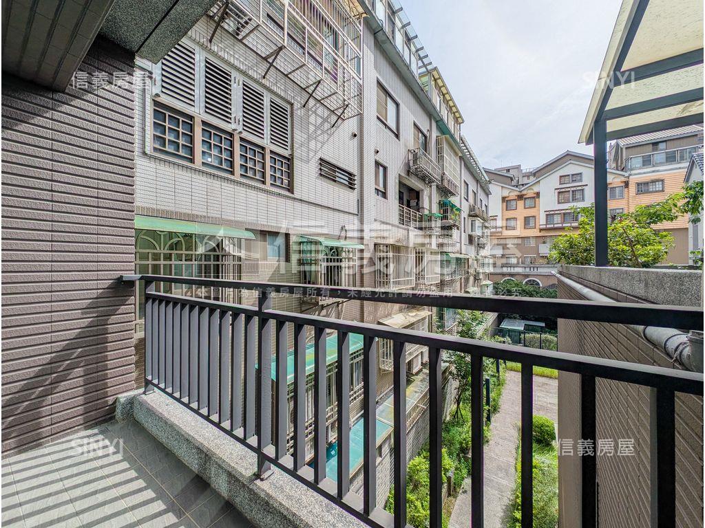 【２１行館】美裝露臺戶房屋室內格局與周邊環境