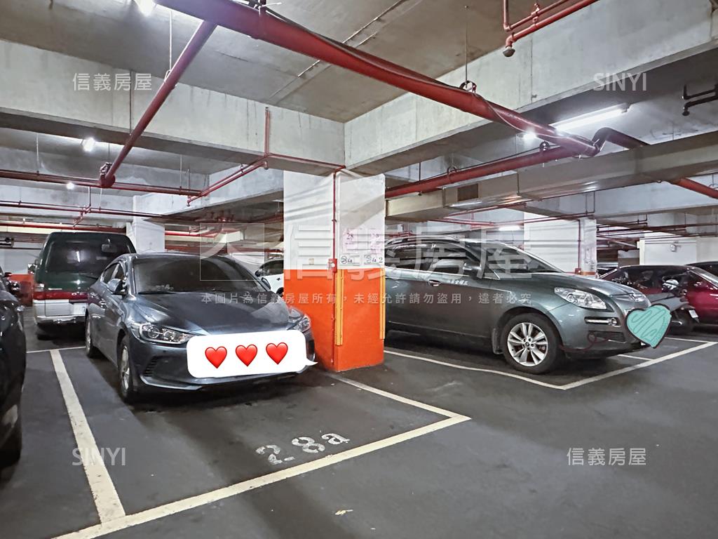水景花園美三房車位房屋室內格局與周邊環境