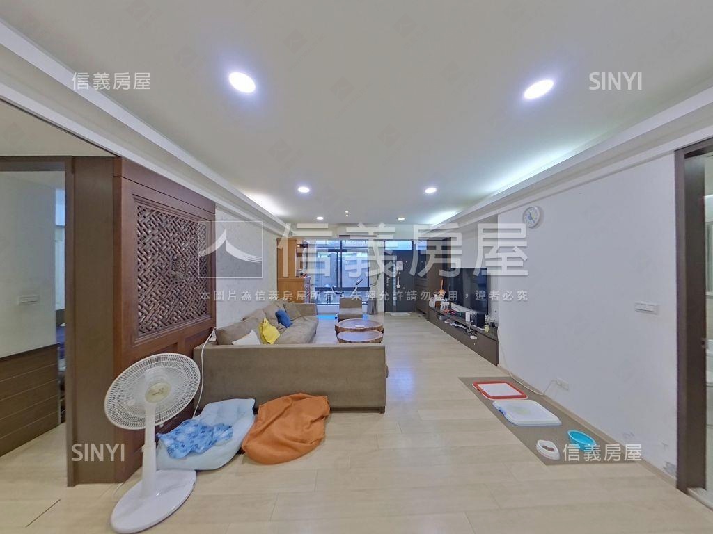 景美美景山莊庭院車庫一樓房屋室內格局與周邊環境