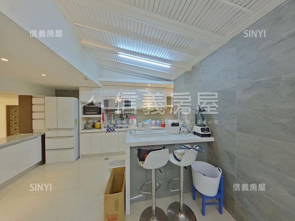 景美美景山莊庭院車庫一樓房屋室內格局與周邊環境