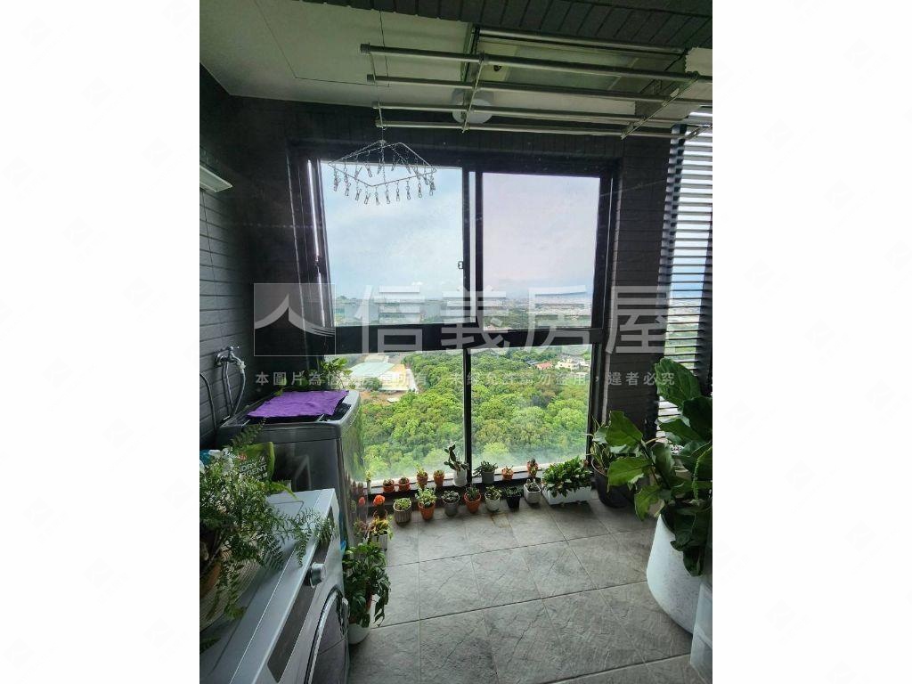 太子Ｗ時代裝潢視野雙車房屋室內格局與周邊環境