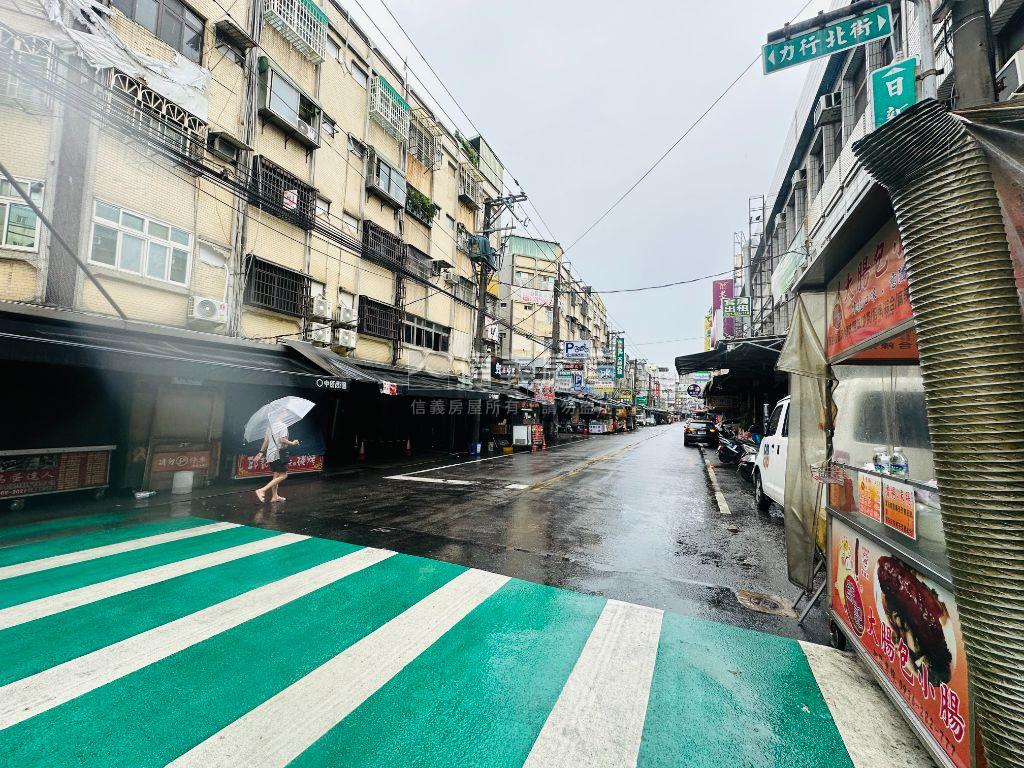 中原夜市吸金店面房屋室內格局與周邊環境