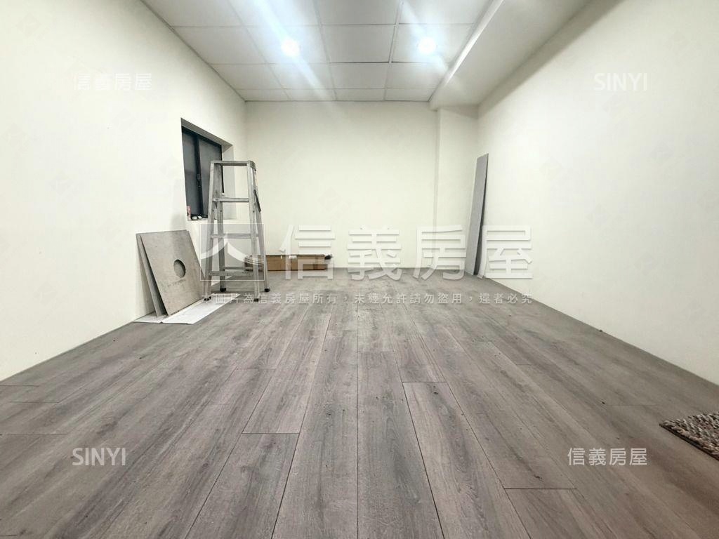 ◆新泰路◆邊間採光４房房屋室內格局與周邊環境