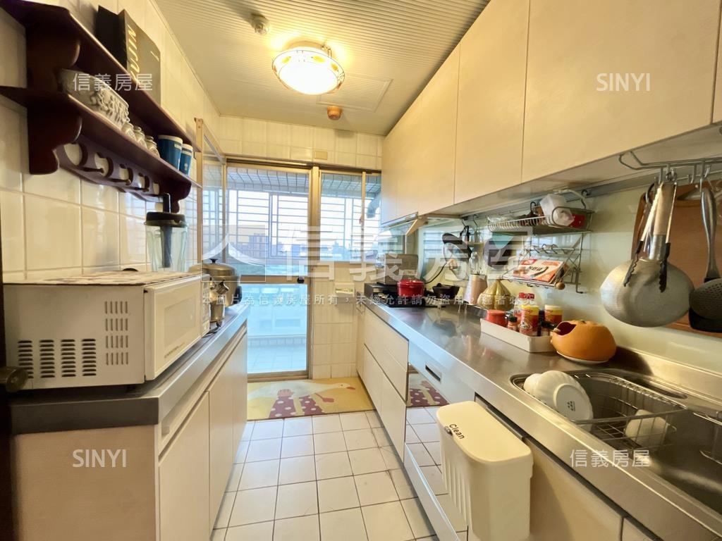 松強國小學區大３房平移車房屋室內格局與周邊環境