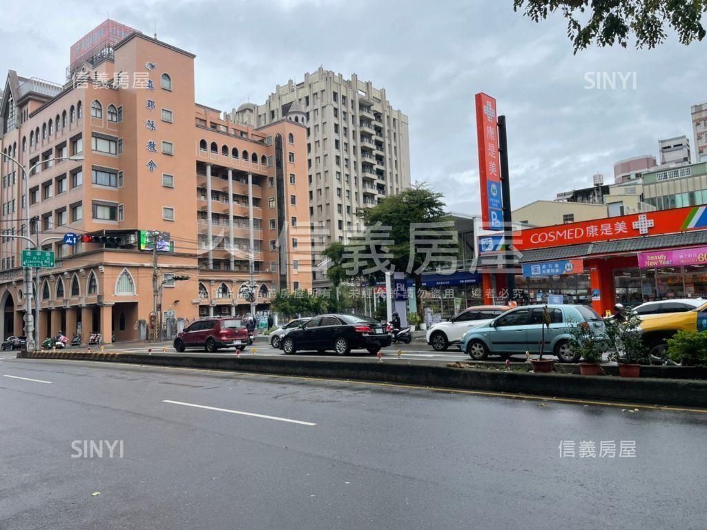 松強國小學區大３房平移車房屋室內格局與周邊環境