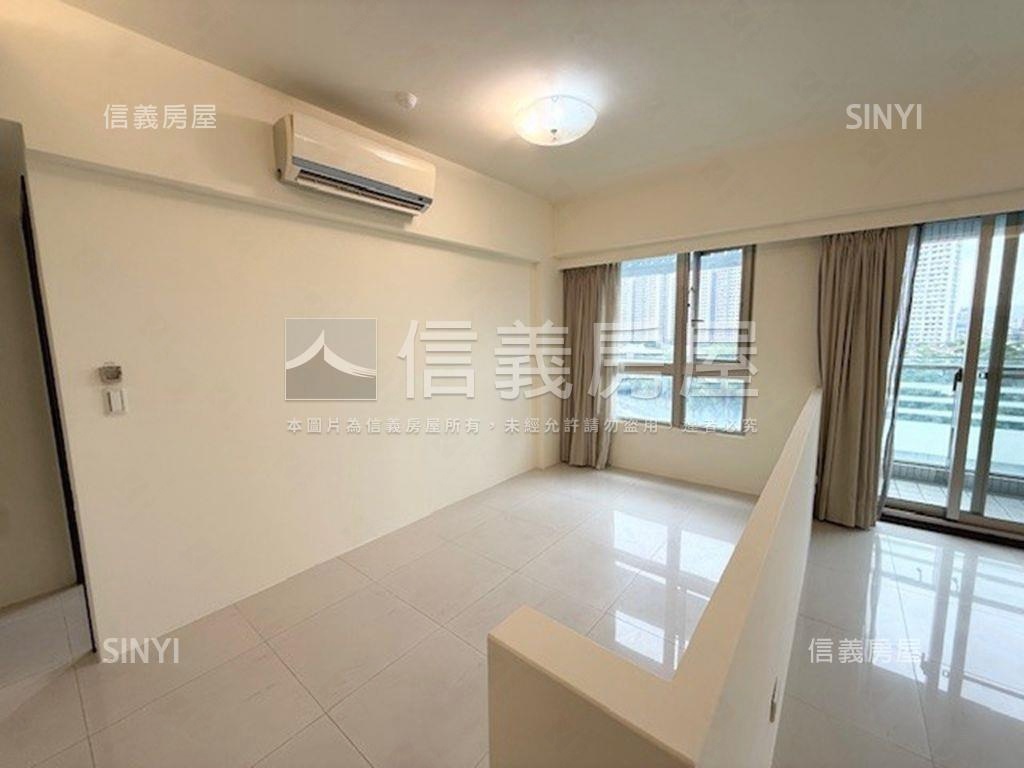 遠揚加州藍天綠樹景觀美邸房屋室內格局與周邊環境