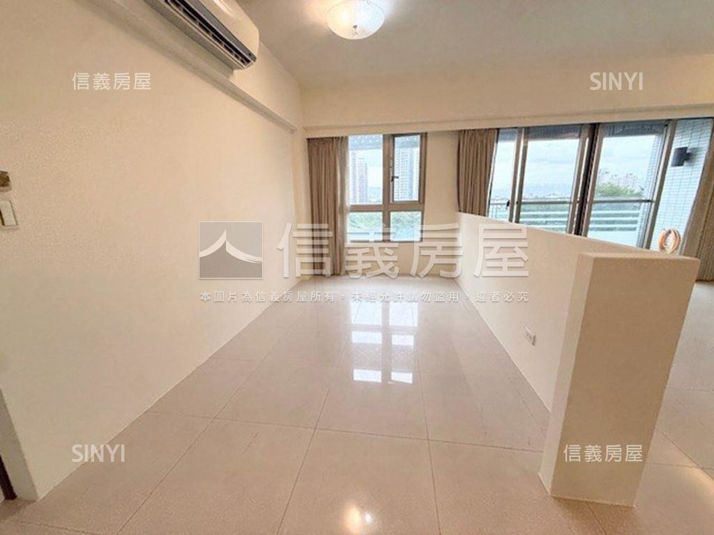 遠揚加州藍天綠樹景觀美邸房屋室內格局與周邊環境