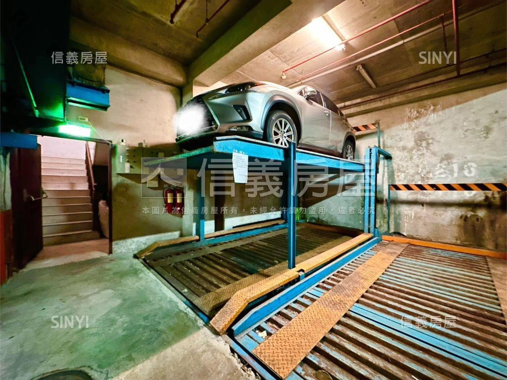 三興國小吳興車位房屋室內格局與周邊環境