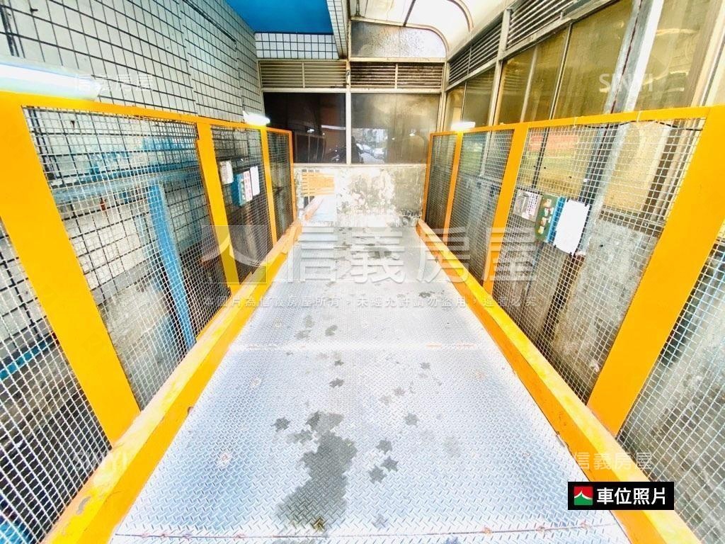三興國小吳興車位房屋室內格局與周邊環境